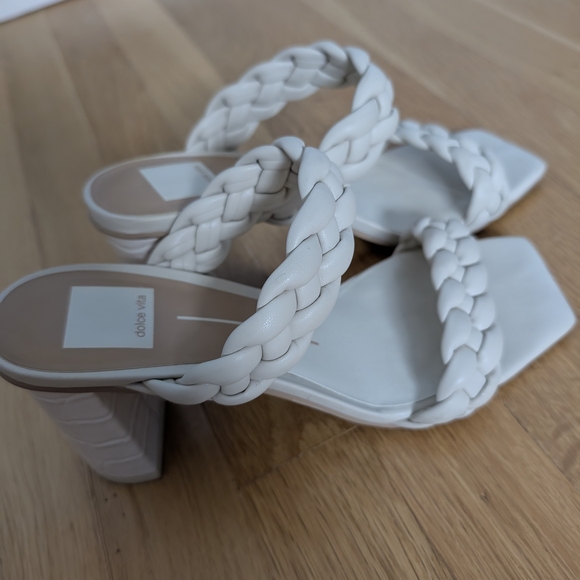 Dolce Vita Women's White Braided Sandals - Picture 4 of 6